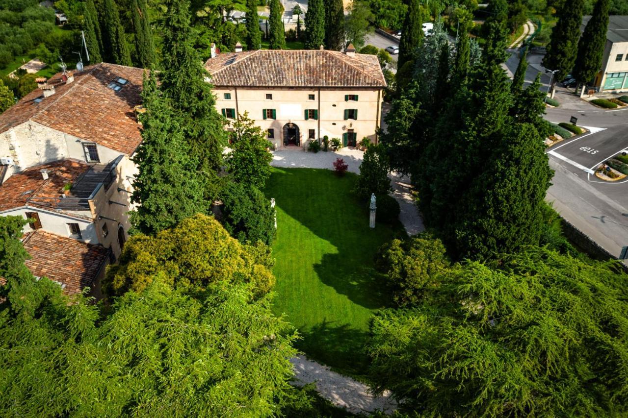 Villa Carrara Salvadori เกรซซานา ภายนอก รูปภาพ